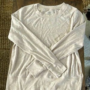 Alo yoga long sleeve
